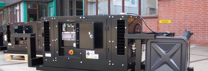 Super silenced diesel power generators with connection to an external fuel tank